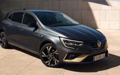 Reparación coches eléctricos Renault Megane E-Tech en Málaga