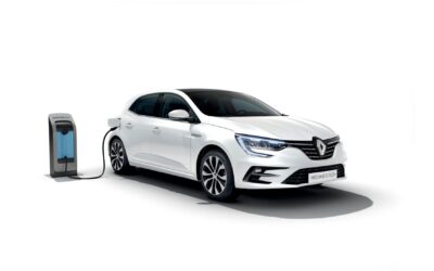 Reparación coches eléctricos Renault Megane E-Tech en Murcia