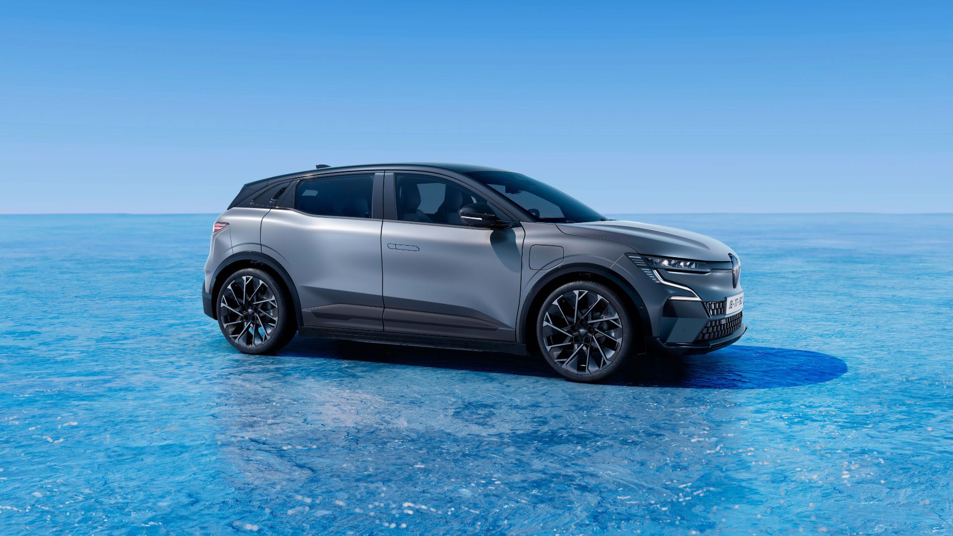 Reparación coches eléctricos Renault Megane E-Tech en Valladolid