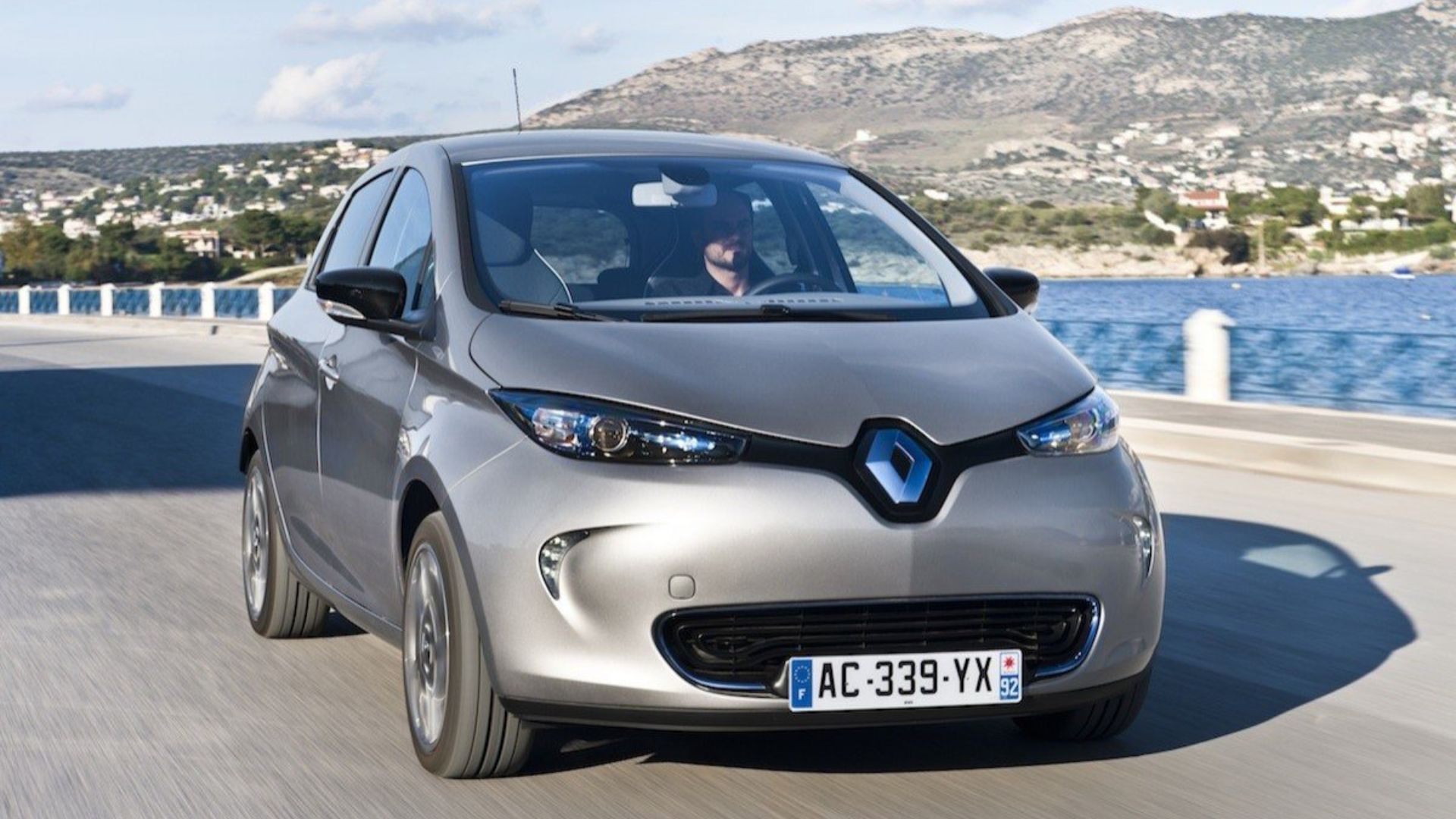 Reparación coches eléctricos Renault Zoe en Bilbao