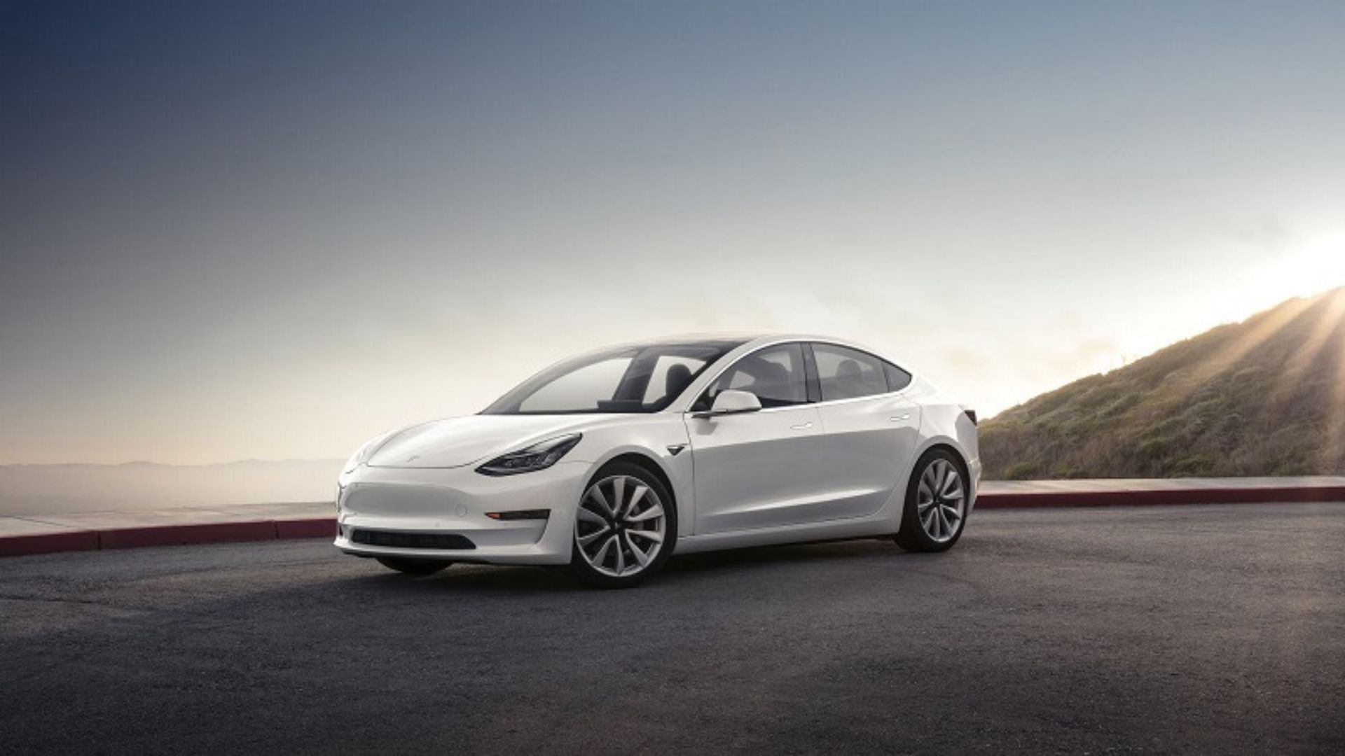 Reparación coches eléctricos Tesla Model 3 en Murcia
