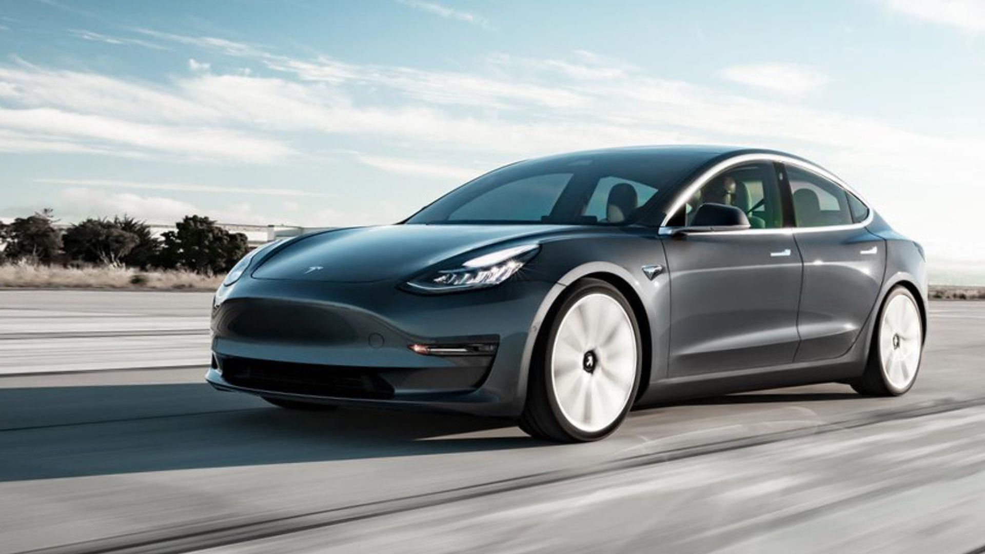 Reparación coches eléctricos Tesla Model 3 en Sevilla