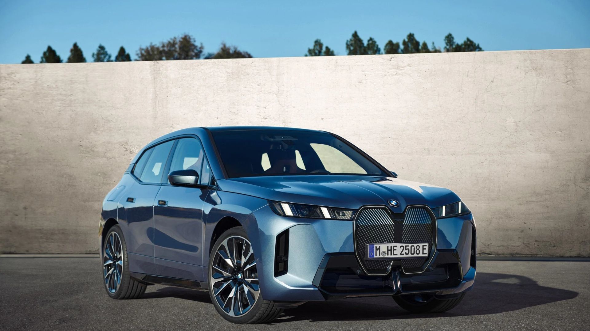 Reparación coches eléctricos BMW iX en Murcia