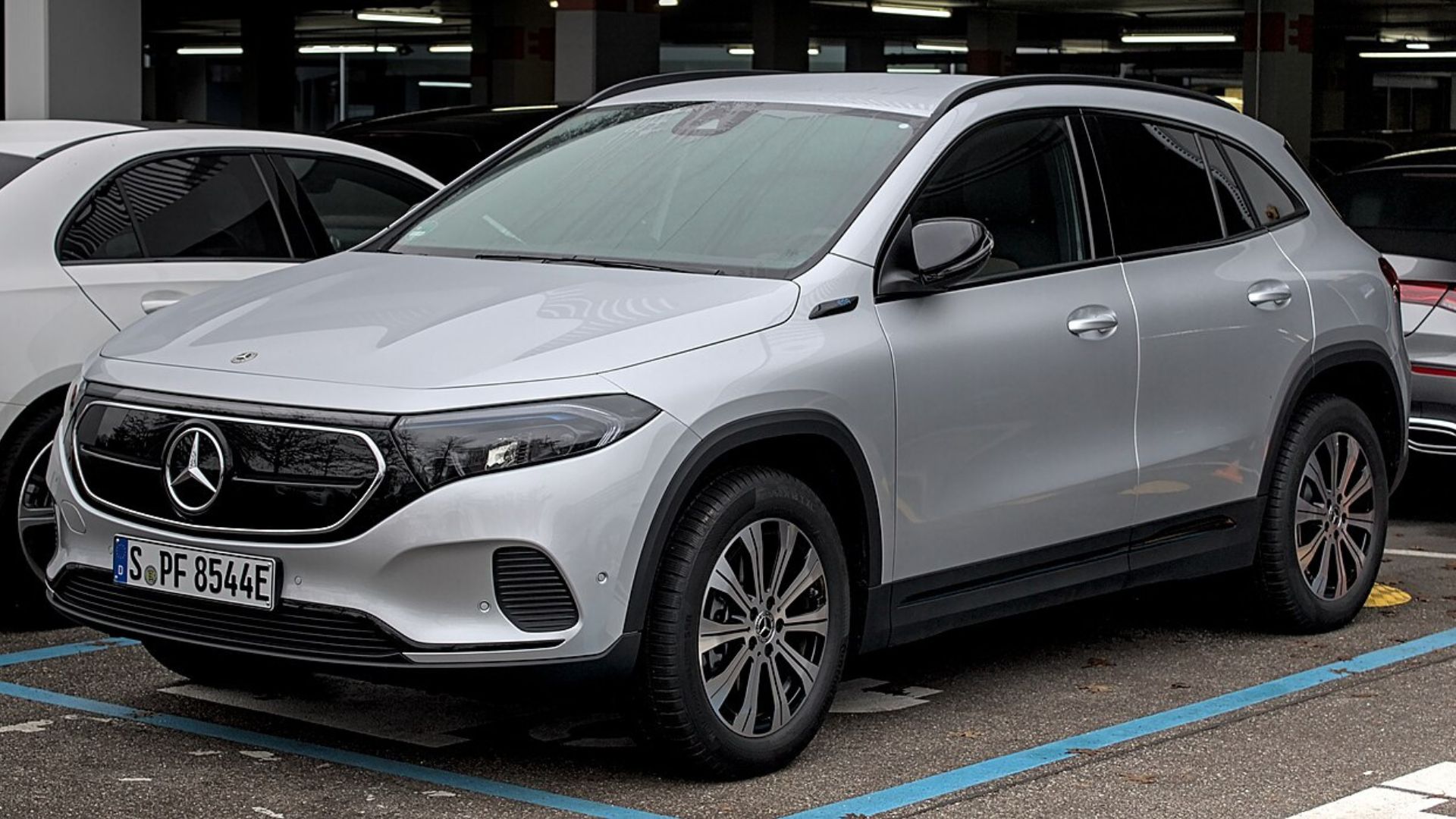 Reparación coches eléctricos Mercedes EQA en Málaga