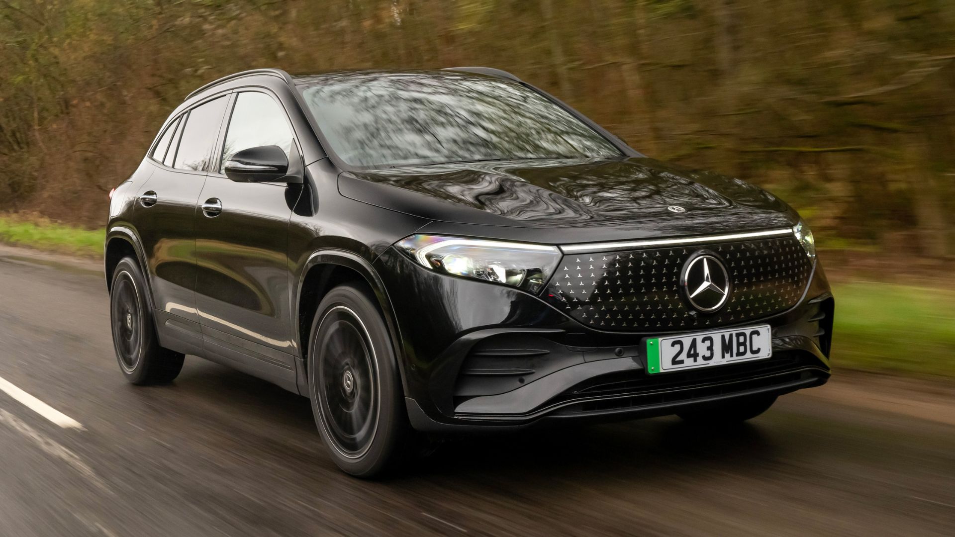 Reparación coches eléctricos Mercedes EQA en Sevilla