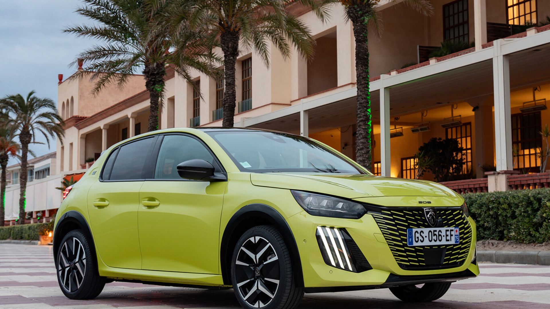 Reparación coches eléctricos Peugeot e-208 en Sevilla